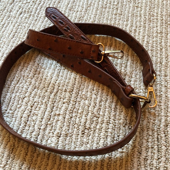 Crocodile look Vegan Leather handbag - Picture 6 of 7